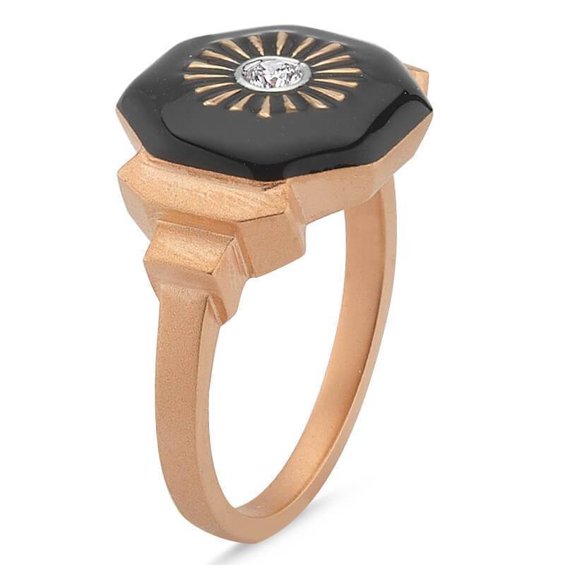 MATISSE MATTE GOLD ONYX SOLITAIRE CIRCLE RING